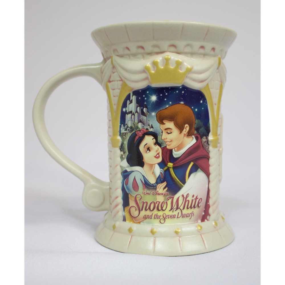Disney Store Snow White‎ and the Seven Dwarfs 3D Castle Coffee Tea Mug Ceramic